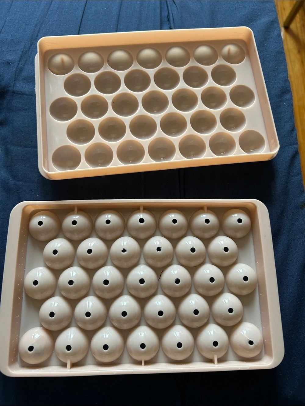Peach Plastic Bead Tray with Round Holes